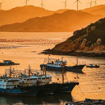 风车岛最美海湾+红海湾遮浪角+玄武山2日1晚私家团