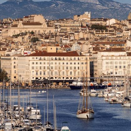 法国巴黎+里昂+普罗旺斯-阿尔卑斯-蓝色海岸大区10日9晚拼小团