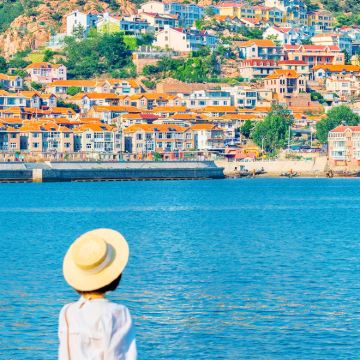 山东济南+泰山风景区+青岛+威海+烟台+大连8日7晚跟团游