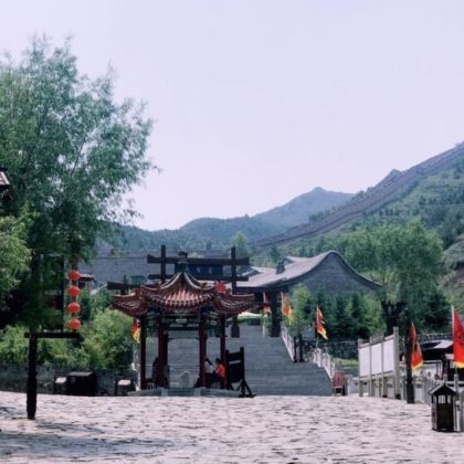 云冈石窟+大同市博物馆+雁门关景区+华严寺+应县木塔景区+悬空寺+大同火山群3日2晚跟团游