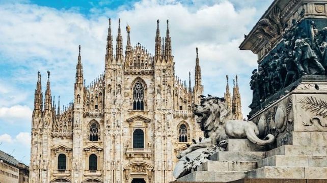  <12天>【易遊歐洲 1人成團】7國暢遊+法國+盧森堡+匈牙利+意大利+瑞士+奧地利+捷克·璀璨東歐+意式風情+巴黎進羅馬出+贈羅馬&維也納CityWalk+單人免費拼房/歐陸式早餐/華人導遊全程陪同+可加訂行前行後酒店