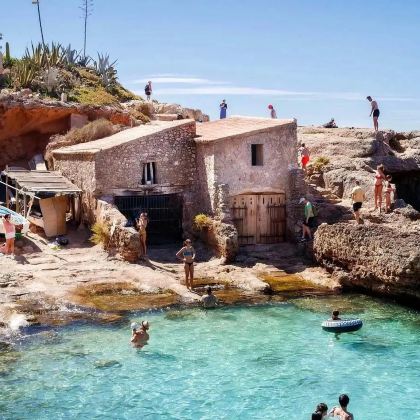 西班牙马德里+马略卡岛+巴塞罗那10日8晚私家团