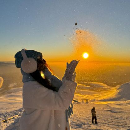 长白山景区+长白山北坡景区+长白山雪绒花驯鹿园3日2晚拼小团