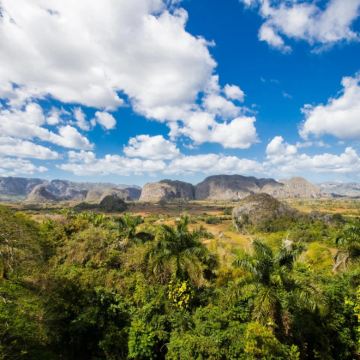 古巴哈瓦那+巴拉德罗+特立尼达+西恩富戈斯+比尼亚莱斯山谷10日9晚私家团
