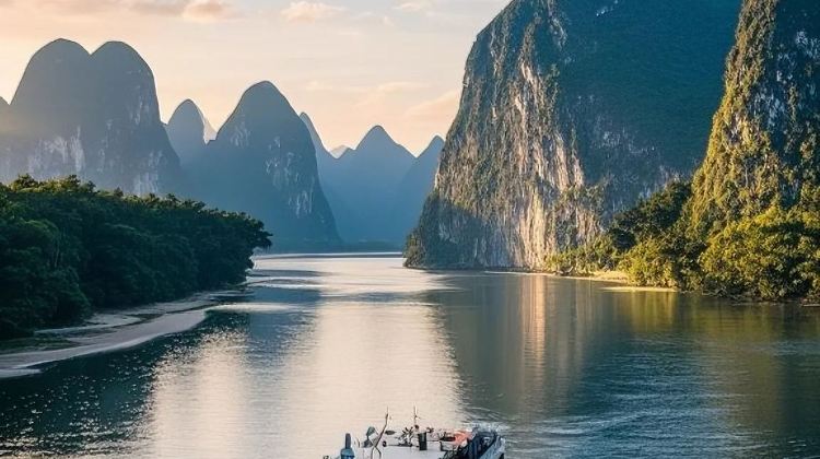 7D6N · Group Tours · 'All Tips Included' China + Guilin + Yangshuo + Li River Scenic Area + Longji Rice Terraces + Sanjiang + Hezhou