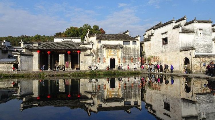4D3N · Private Tours · Private Huangshan 4-Day Tour to Visit Yellow Mountain and Hongcun Village