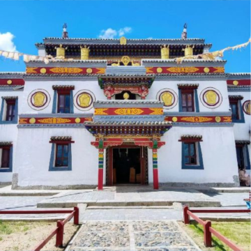 蒙古前杭爱省额尔德尼召+哈斯台国家公园+呼斯泰音国家公园+Genghis Khan National Museum Mongolia+成吉思汗骑马雕像+苏赫巴托纪念碑+甘丹寺7日6晚私家团