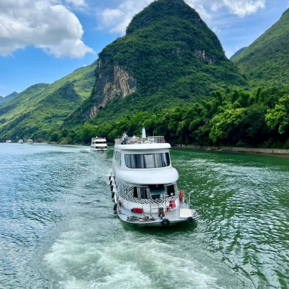 广西桂林+阳朔+漓江4日3晚跟团游