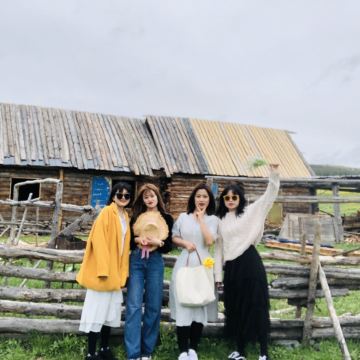 新疆北疆+乌鲁木齐+喀纳斯景区+赛里木湖8日7晚拼小团