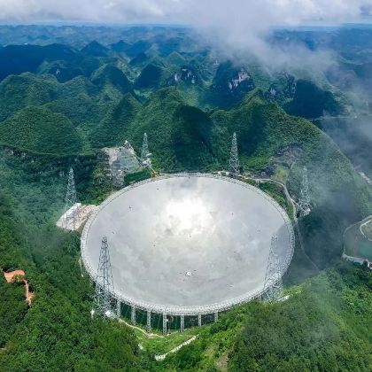 贵州贵阳+黄果树景区+中国天眼景区+荔波+西江千户苗寨5日4晚私家团