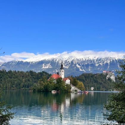 塞尔维亚+波黑+黑山+阿尔巴尼亚10日7晚跟团游