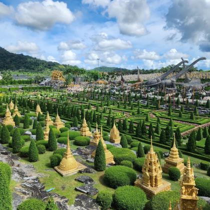 泰国曼谷+老挝琅勃拉邦+万荣+万象8日7晚私家团