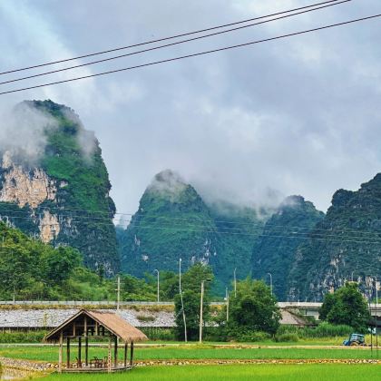 广西崇左+百色+德天瀑布+浩坤湖+乐业天坑+通灵大峡谷6日5晚私家团