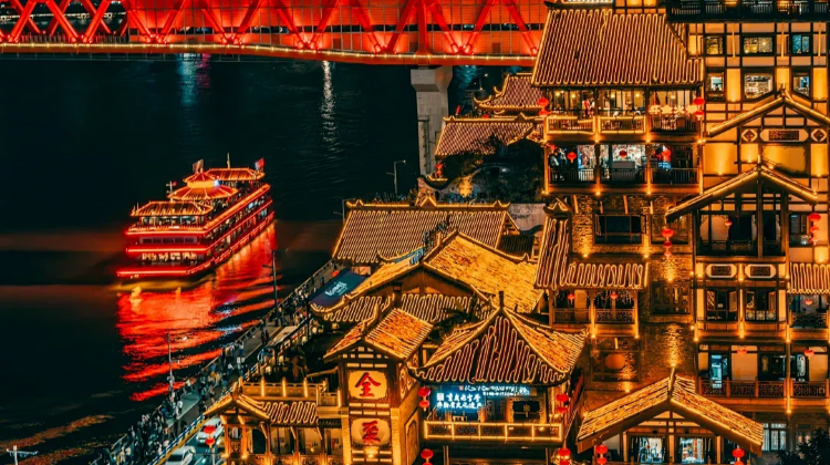 6-Day Chongqing + Chengdu Group Tours: Panda+Jiuzhaigou + Huanglong National Scenic Area