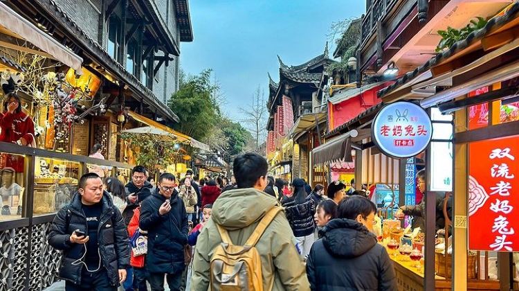 14D13N · Group Tours · 14-Day Small-Group Tour to Beijing, Xi'an, Chengdu, Yangtze, Chongqing, Shanghai