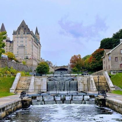 加拿大多伦多+金斯顿+蒙特利尔+渥太华4日3晚私家团