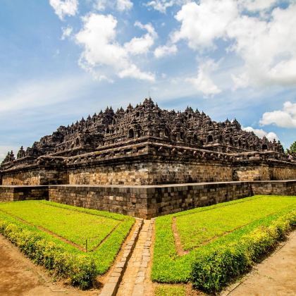 印度尼西亚日惹+普兰巴南寺5日4晚拼小团