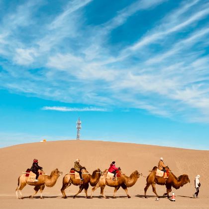 西宁+青海湖景区+敦煌+鸣沙山月牙泉5日4晚跟团游