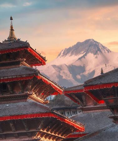 6天5晚 • 尼泊爾加德滿都+博卡拉+納加闊特6日5夜私家團·博卡拉-加都升級內飛省時省力|中文導遊〓全程甄選5鑽高分飯店：指定2晚英王查爾斯同款魚尾山莊