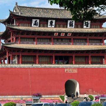 建水古城+元阳哈尼梯田+蒙自碧色寨风景区7日6晚私家团