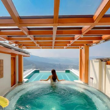 腾冲+和顺古镇景区+瑞丽+芒市6日5晚私家团