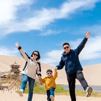 兰州+武威+张掖+嘉峪关+敦煌8日7晚私家团