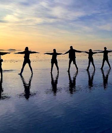 3D2N • From Uyuni: 3-Day Uyuni Salt Flats and Laguna Colorada Tour