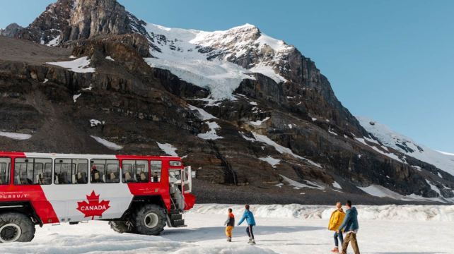 測試測試請勿下單·測試測試 路易絲湖+夢蓮湖+沛託湖+翡翠湖+哥倫比亞冰原+乘雪車探+阿薩巴斯卡冰川