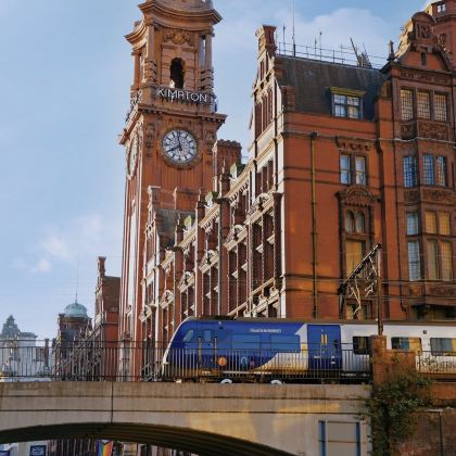 英国伦敦+牛津+剑桥+曼彻斯特+约克8日7晚拼小团