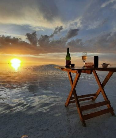 3D2N • Luxury Uyuni Salt Flats 3D 2N Tour From La Paz by Air