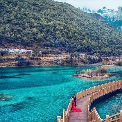 云南昆明+大理市+丽江+洱海+玉龙雪山6日5晚跟团游