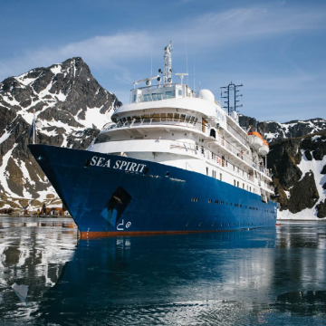 挪威斯瓦尔巴朗伊尔城+冰岛+格陵兰18日跟团游