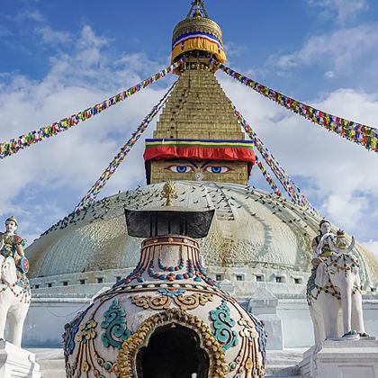 加德满都+帕坦+杜利凯尔+帕平+蓝毗尼8日7晚私家团