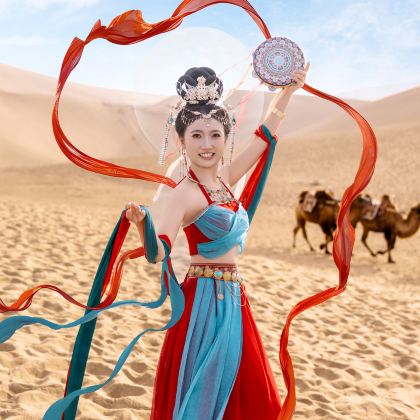 张掖+嘉峪关+敦煌+玉门关+魔鬼城4日3晚跟团游