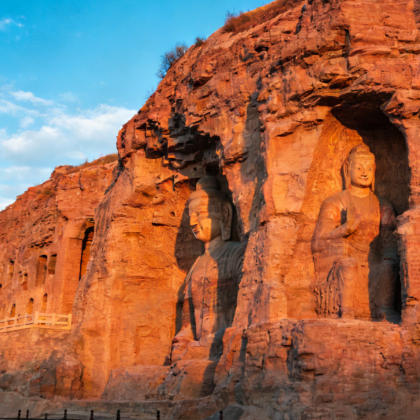 历史人文 · 2人成团不超6人精品小团 大同周边3日亲子营｜深度探访云冈石窟+华严寺+善化寺+悬空寺+应县木塔+大同博物馆 | 晋北古建与北魏文化沉浸式研学之旅