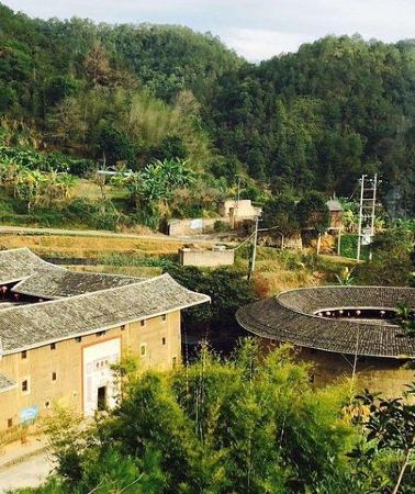 2D1N • Private Overnight Tour to Visit Nanjing and Yongding Tulou Castles from Xiamen