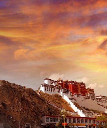 13D12N • Essence of China with Chengdu and Lhasa