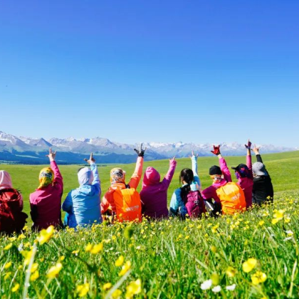 新疆伊犁+昭苏+赛里木湖+喀拉峻景区+琼库什台+那拉提10日9晚私家团
