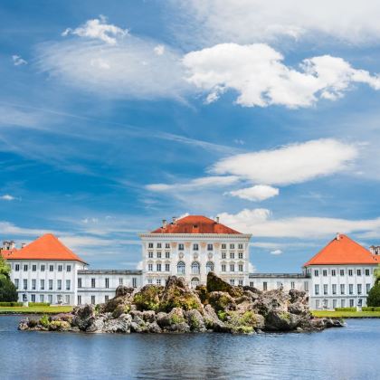 德国慕尼黑+国王湖+奥地利维也纳+萨尔茨堡+贝希特斯加登10日9晚私家团