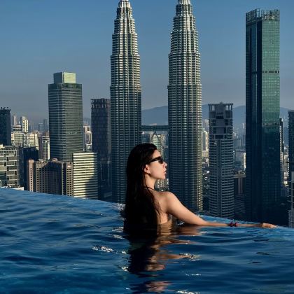 吉隆坡+槟城+马六甲8日7晚自由行