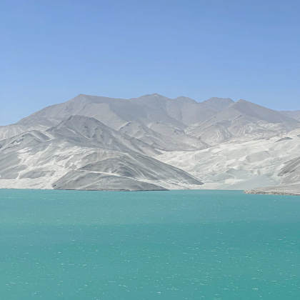 新疆南疆+喀什市+帕米尔高原+金湖杨国家森林公园8日7晚私家团