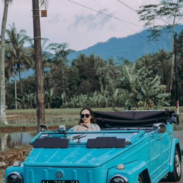 印度尼西亚日惹+巴厘岛5日5晚跟团游