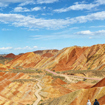 兰州+青海湖景区+茶卡盐湖+敦煌+嘉峪关+张掖7日6晚拼小团