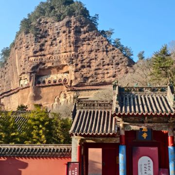 甘肃麦积山石窟+崆峒山4日3晚拼小团