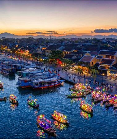 2D1N • Da Nang Ba Na Hill - Golden Hand Bridge And Hoi An in 1 Day