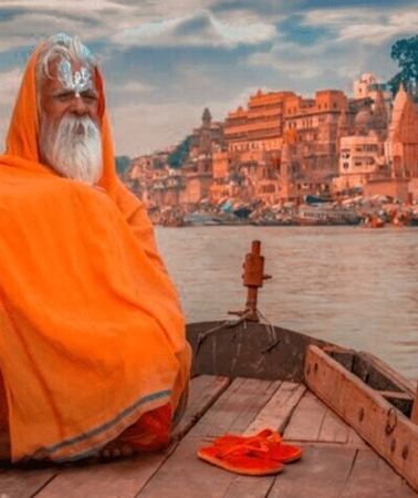 6D5N • 6-Day Golden Triangle Tour with Varanasi by Flight from Delhi