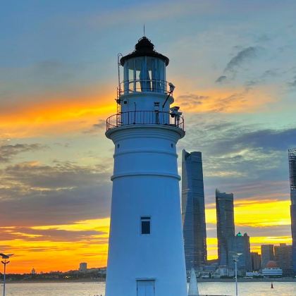 青岛+威海+烟台+蓬莱5日4晚跟团游