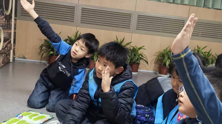 博物馆研学 · 国家自然博物馆半日亲子营【专为亲子家庭设计】【3小时趣味自然课堂｜真儿童视角研学讲解｜引导观察思考深度探索｜赠送研学手册】·博物馆研学 · 国家自然博物馆半日亲子营【专为亲子家庭设计】【3小时趣味自然课堂｜真儿童视角研学讲解｜引导观察思考深度探索｜赠送研学手册】