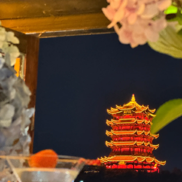 武汉+黄鹤楼+交运两坝一峡游船+三峡人家4日3晚私家团