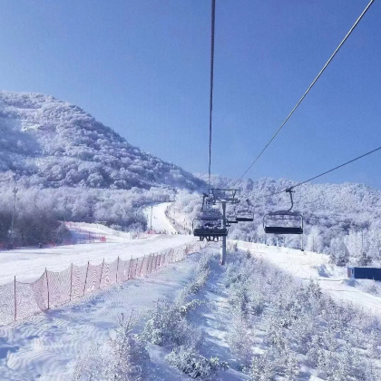 滑雪·西安宝鸡鳌山4天冬令营【鳌山滑雪营】双板+零基础/进阶+专业教练团队1:4+5-13岁儿童滑雪启蒙